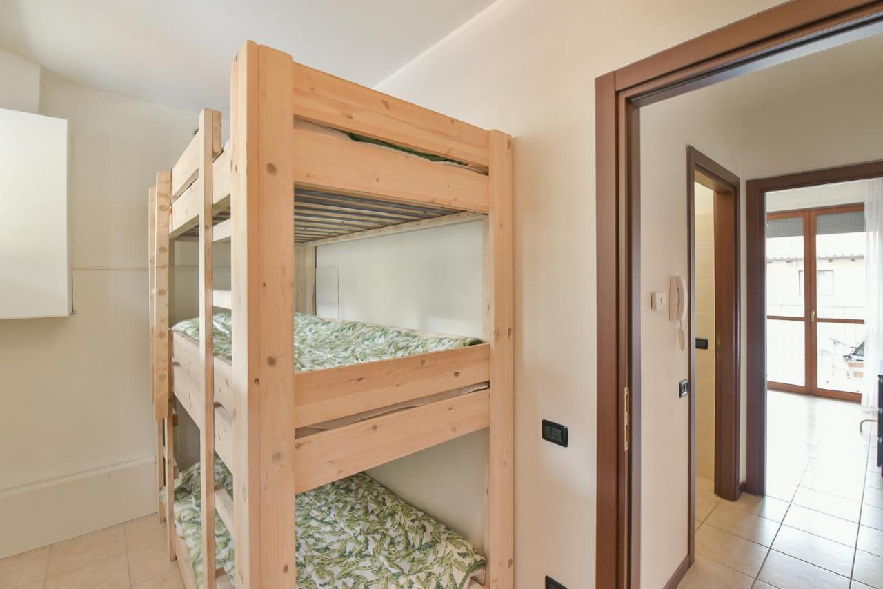 Appartement Voor 6 Personen, Aan Het Comomeer Acquaseria Exterior foto